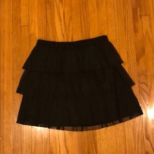 black ruffle skirt•gap